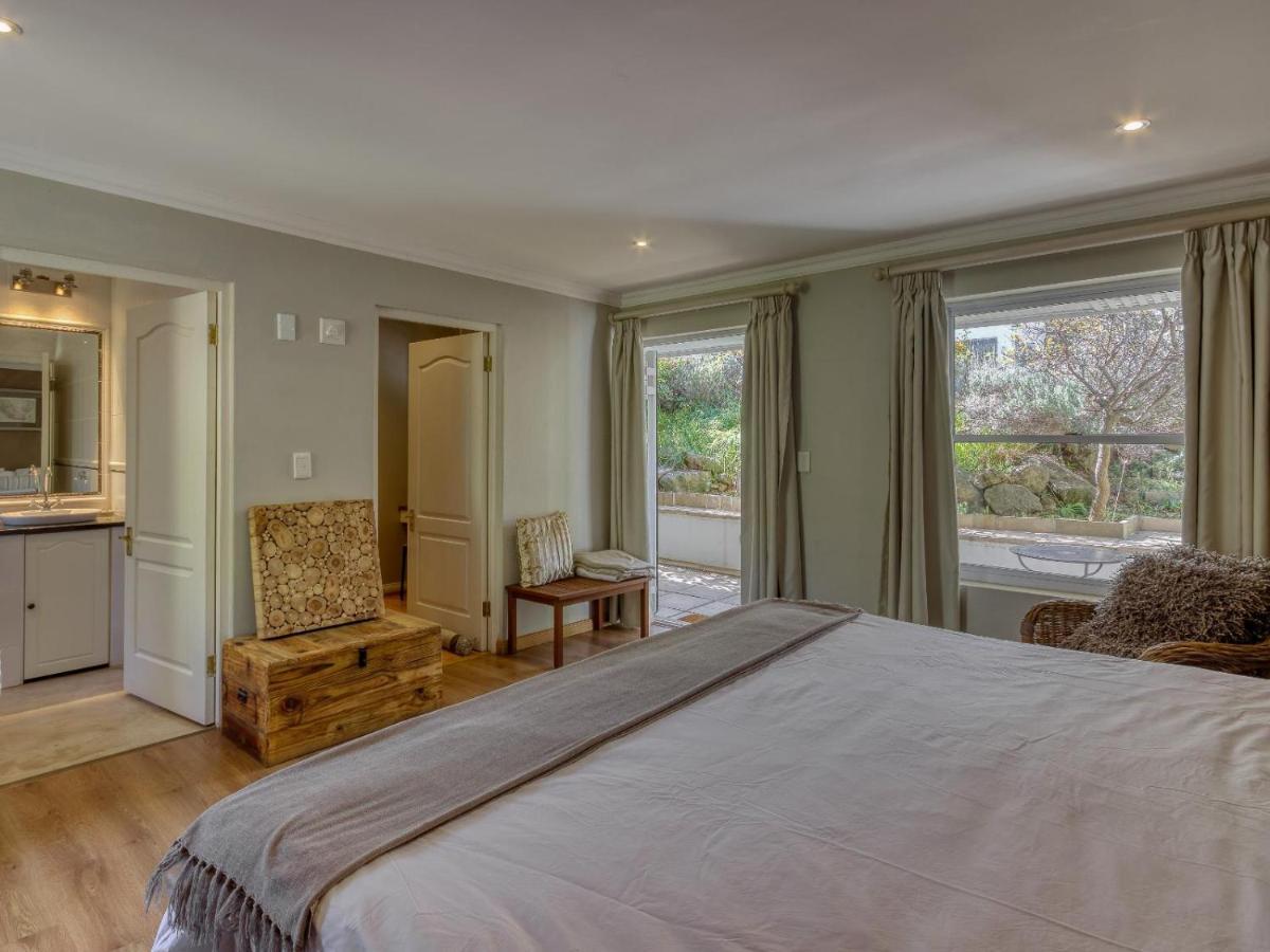 Explorer Guesthouse Somerset West Room photo